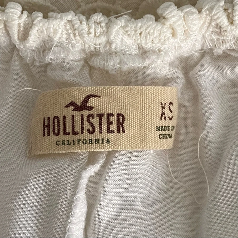 Hollister Co. High Neck Cut Out Back Crochet Lace White Dress Women's Size XS - Picture 12 of 14